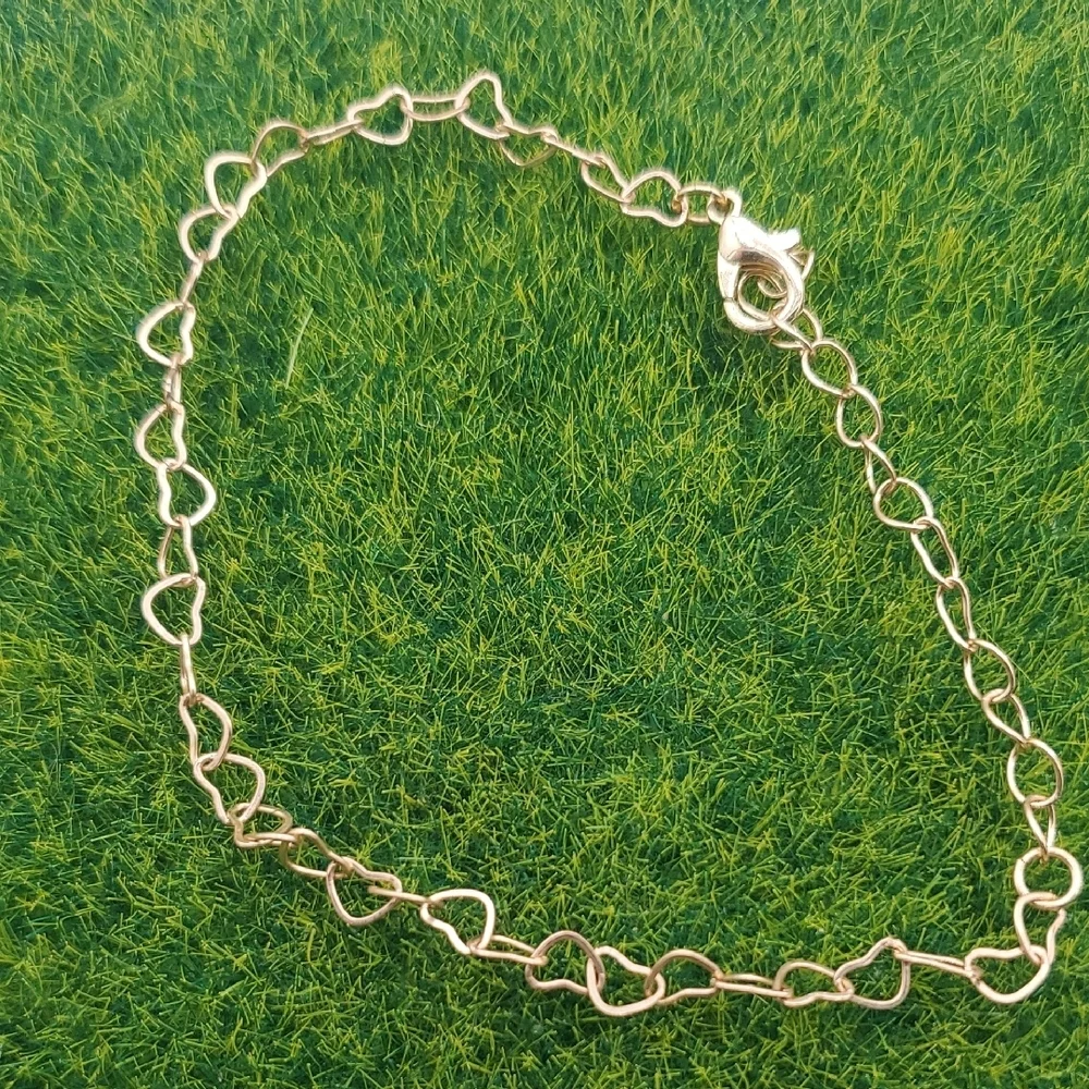 Elegant‎ Gold Tone Delicate Heart Bracelet B3419